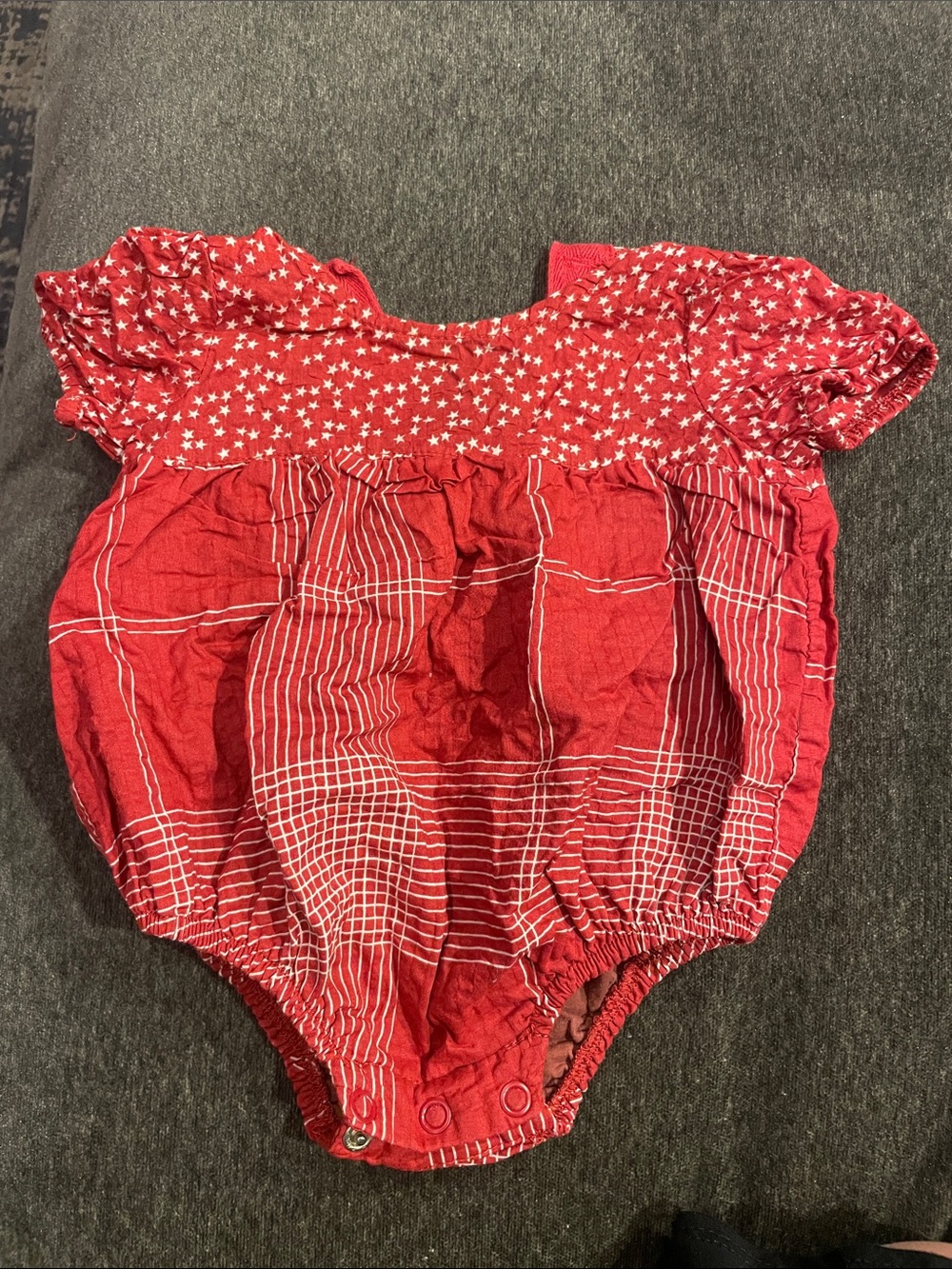 Clö Red Infant Romper with White Star Print